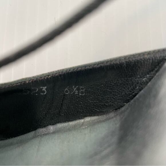 Stuart Weitzman t-strap pointy toe pumps heels silver embellished strap size 6.5 - Picture 9 of 10